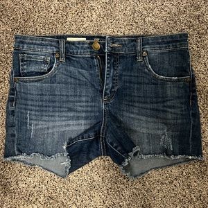 Kut Frayed Jean Shorts ~ Women’s~ Great Condition ~ Size 12